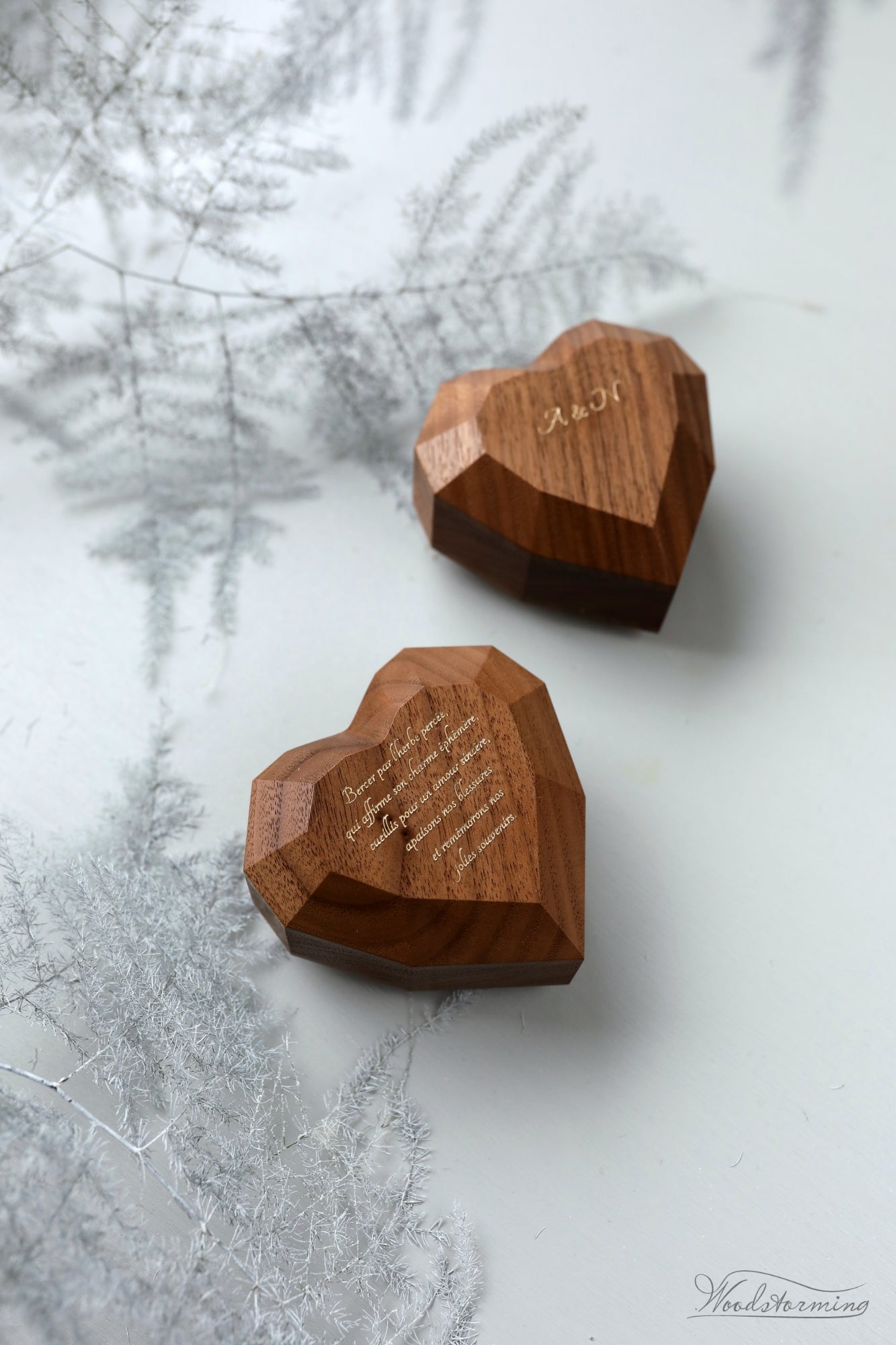 Heart shape proposal ring box, handmade ring display box by Woodstorming
