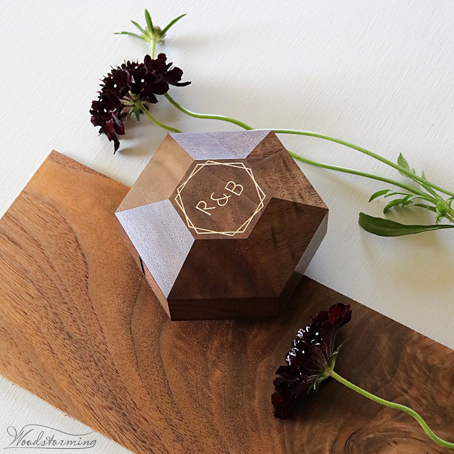 Hexagon proposal ring box, modern rotating minimalist ring display by Woodstorming